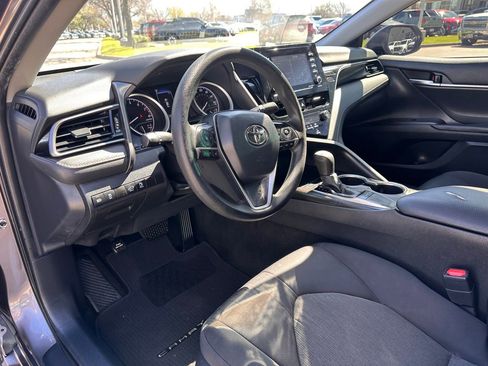 Used 2022 Toyota Camry LE image 17