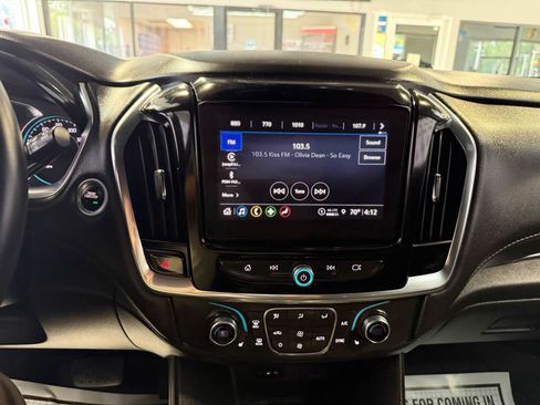 Used 2023 Chevrolet Traverse LT w/ LPO, Floor Liner Package AWD/4WD image 19