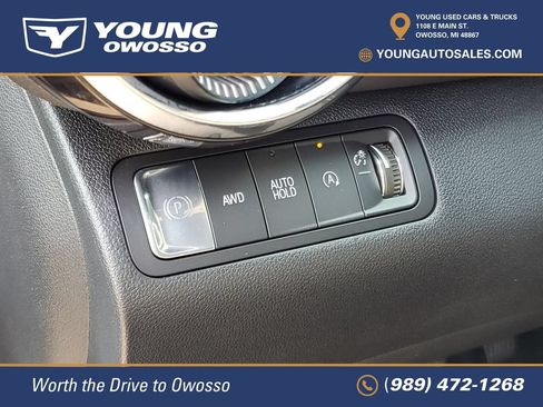 Certified 2026 Chevrolet Equinox LT w/ Convenience Package II AWD/4WD image 11