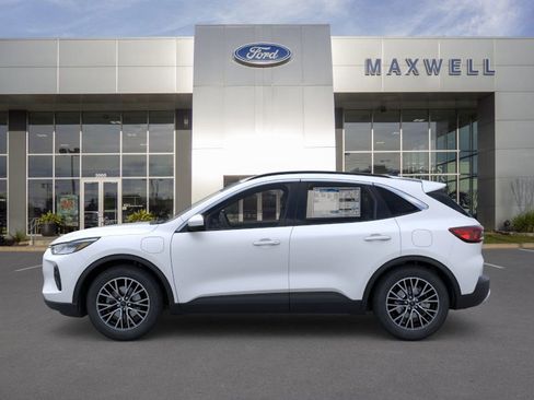 New 2026 Ford Escape SE image 16