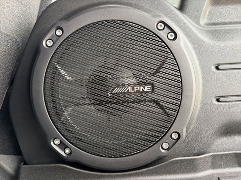 Used 2023 Jeep Wrangler Sahara w/ Cold Weather Group image 11