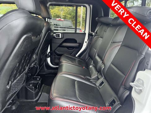 Used 2020 Jeep Gladiator Rubicon image 18