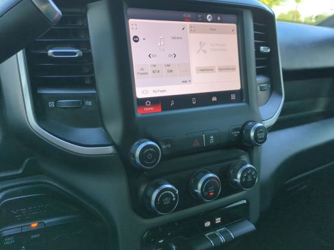 Used 2022 RAM 2500 Big Horn image 12