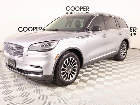 Used 2024 Lincoln Aviator Reserve image 10