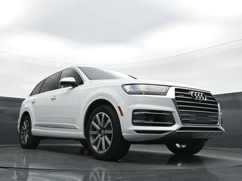 Used 2018 Audi Q7 2.0T Premium Plus AWD/4WD image 22