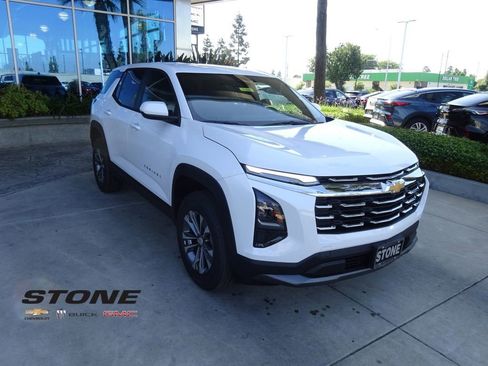 New 2026 Chevrolet Equinox LT FWD image 1