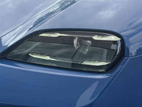 New 2026 Porsche Taycan image 12