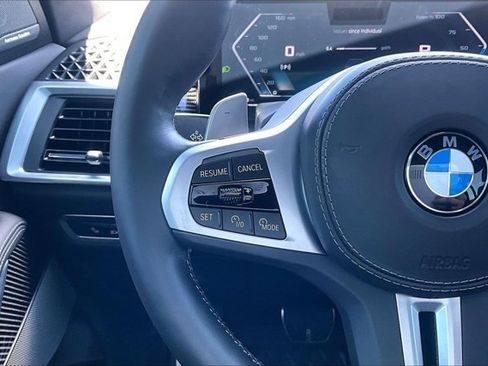 Used 2025 BMW X7 M60i AWD/4WD image 11