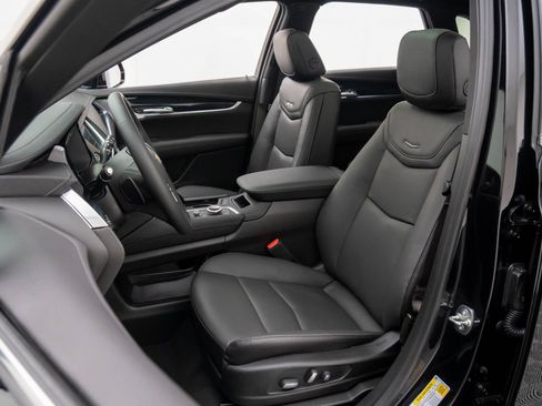 New 2026 Cadillac XT5 Premium Luxury w/ Driver Assist Package image 18