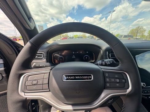 New 2026 Jeep Grand Wagoneer L 4WD image 12