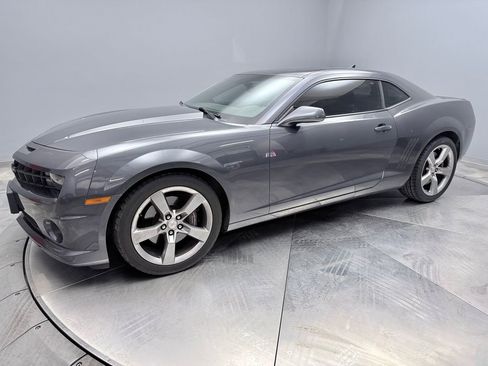 Used 2010 Chevrolet Camaro SS RWD image 1