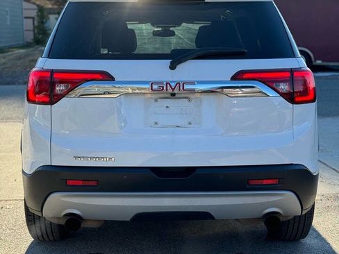 Used 2019 GMC Acadia SLT FWD image 8