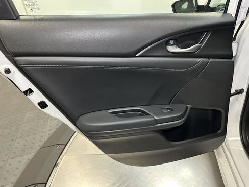 Used 2022 Honda Insight Touring image 30