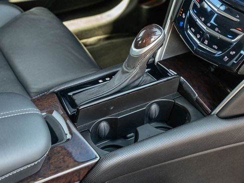 Used 2016 Cadillac XTS Luxury w/ Driver Awareness Package image 15