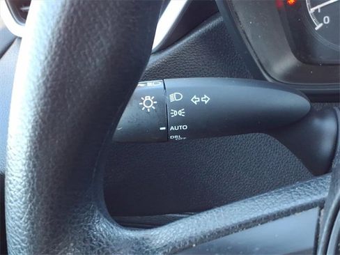 Used 2022 Toyota Corolla LE image 24