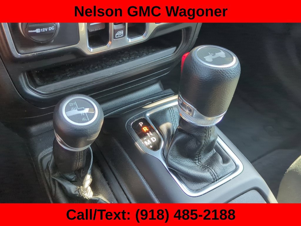 Used 2021 Jeep Wrangler Unlimited Sport AWD/4WD image 26