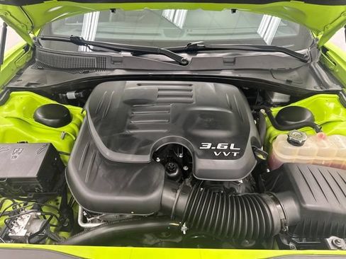 Used 2023 Dodge Charger SXT w/ Plus Group RWD image 37