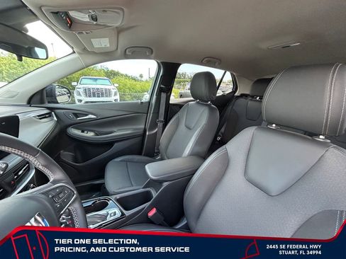 Used 2024 Buick Encore GX Preferred w/ Comfort Package AWD/4WD image 14