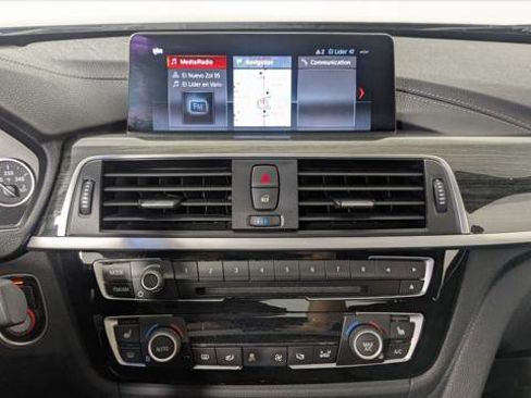 Used 2020 BMW 430i Coupe w/ Convenience Package image 23