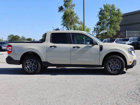 Used 2025 Ford Maverick XLT w/ XLT Luxury Package AWD/4WD image 7