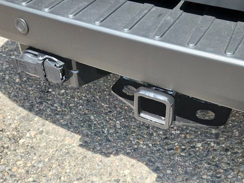 New 2025 Ford Transit 250 148 Medium Roof Extended AWD image 18