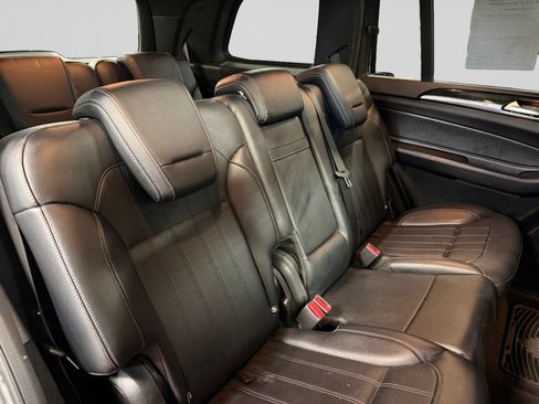 Used 2019 Mercedes-Benz GLS 450 4MATIC w/ Premium 1 Package image 24