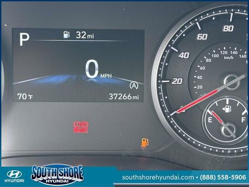 Certified 2023 Hyundai Santa Fe SEL w/ Cargo Package AWD/4WD image 29