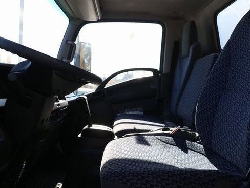 New 2025 Chevrolet Low Cab Forward image 16