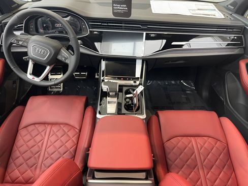 New 2026 Audi SQ7 Prestige AWD/4WD image 12