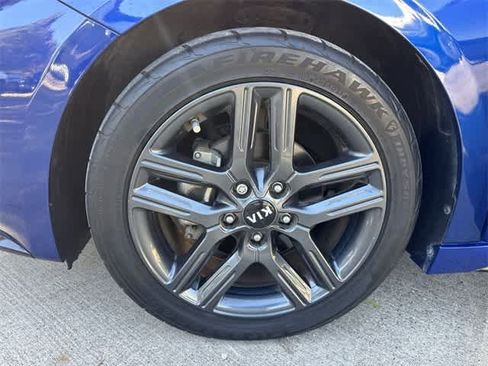 Used 2021 Kia Forte GT-Line image 11