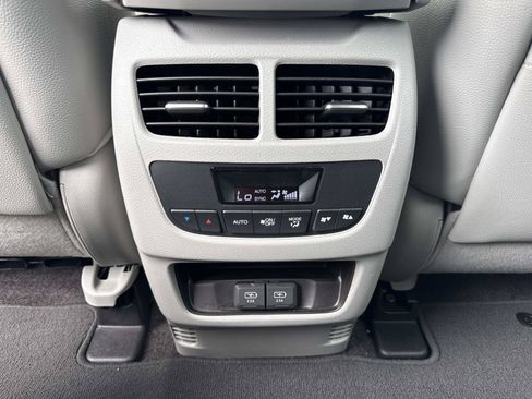 Used 2018 Acura MDX SH-AWD w/ Technology Package image 35