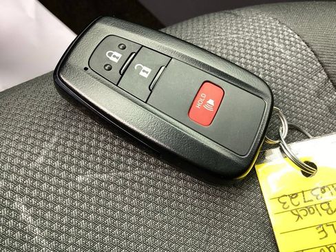 Used 2024 Toyota RAV4 XLE w/ Weather Package AWD/4WD image 26