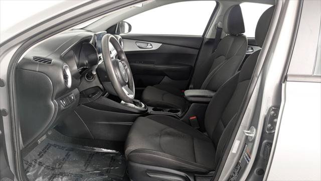 Used 2024 Kia Forte LXS FWD image 11