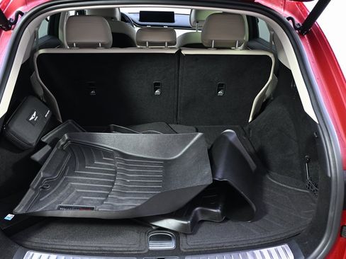 Used 2025 Genesis GV70 2.5T Select w/ Advanced Package image 19