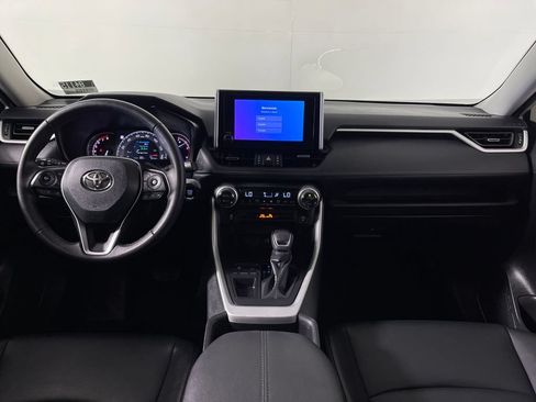 Used 2023 Toyota RAV4 XLE Premium FWD image 14