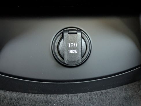New 2026 Kia Sorento S w/ S Panoramic Sunroof Package FWD image 17