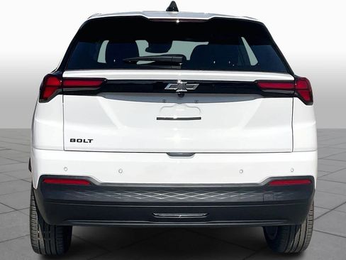 New 2027 Chevrolet Bolt LT w/ Comfort Package image 4