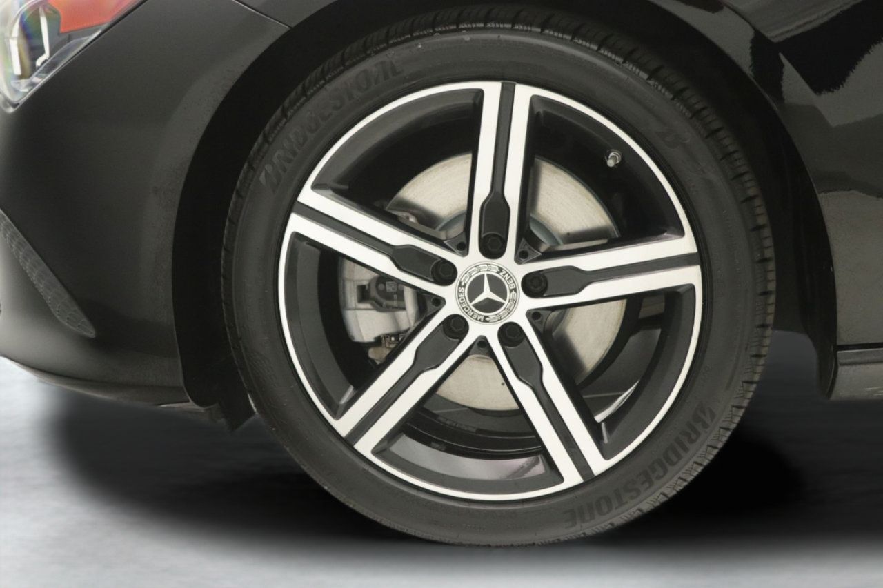 Certified 2023 Mercedes-Benz CLA 250 image 27