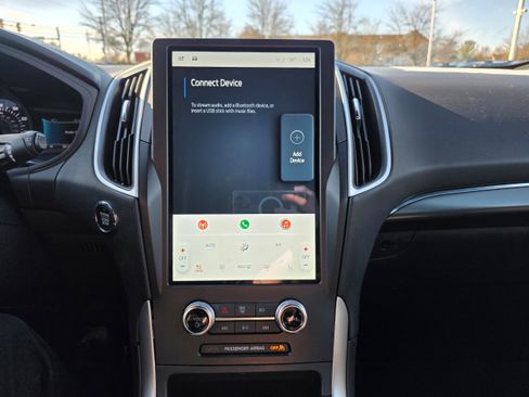 Used 2024 Ford Edge ST-Line image 12