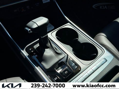 New 2026 Kia Carnival EX image 30