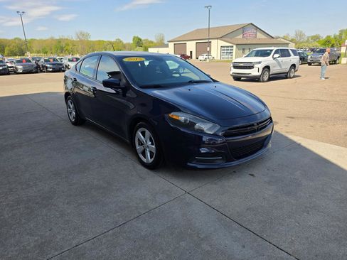 Used 2015 Dodge Dart SXT FWD image 4