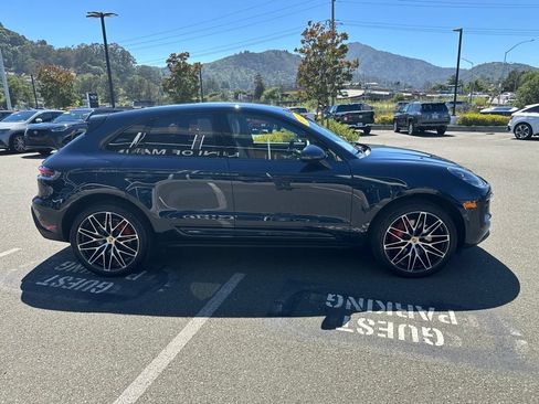 Used 2022 Porsche Macan S AWD/4WD image 7