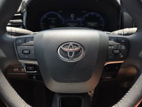 Certified 2025 Toyota Camry XSE FWD image 28