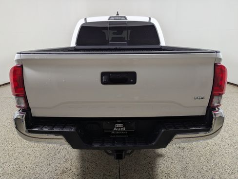 Used 2023 Toyota Tacoma SR5 RWD image 6