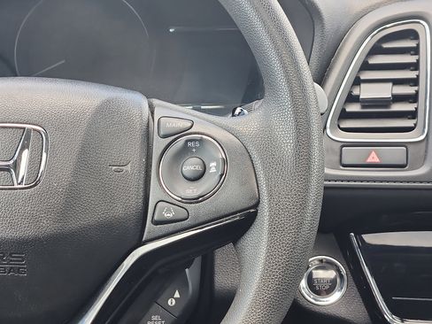 Used 2019 Honda HR-V EX image 15