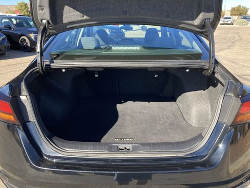 Used 2023 Nissan Altima 2.5 SV image 36