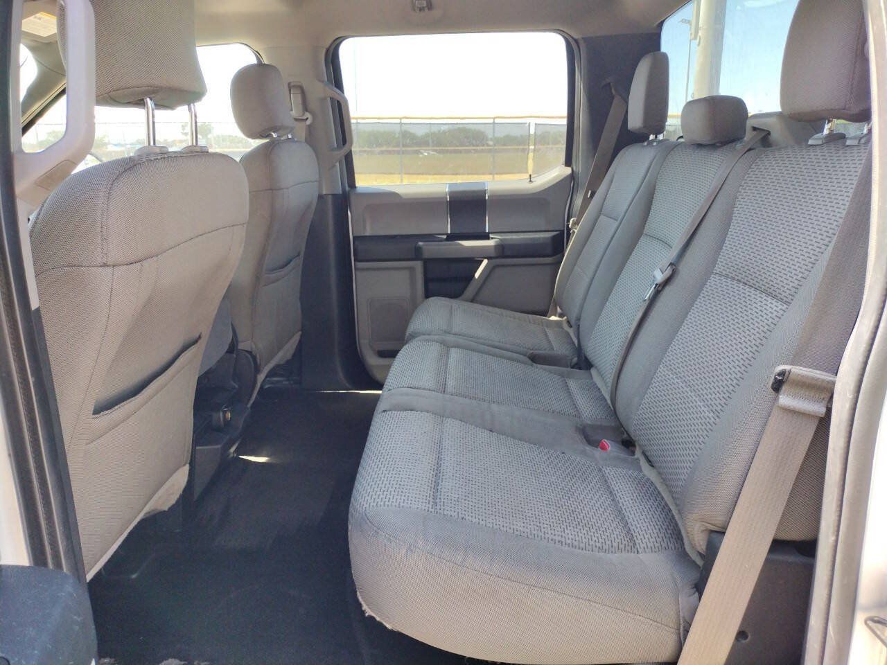 Used 2015 Ford F150 XLT RWD image 14