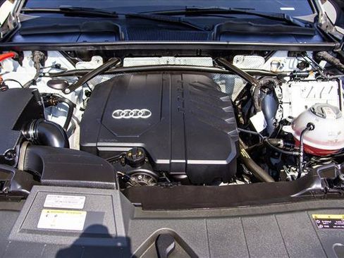 Used 2023 Audi Q5 2.0T Premium Plus AWD/4WD image 27