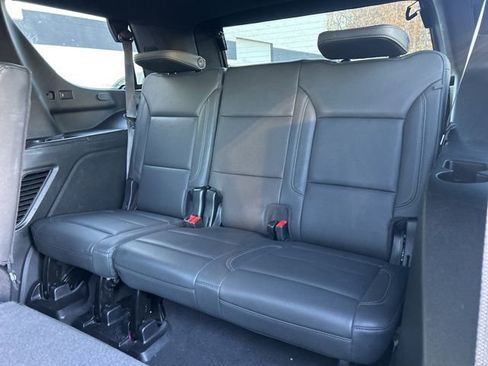 Used 2024 Chevrolet Tahoe LT image 28