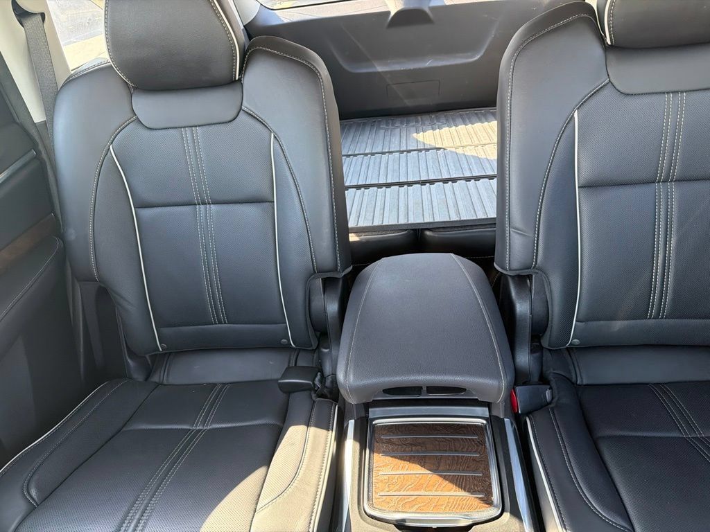 Used 2018 Acura MDX w/ Advance Package AWD/4WD image 11